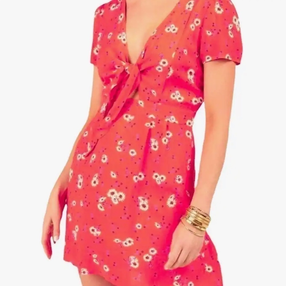 Francescas Carmena Bow Front Floral Mini Dress Red - S